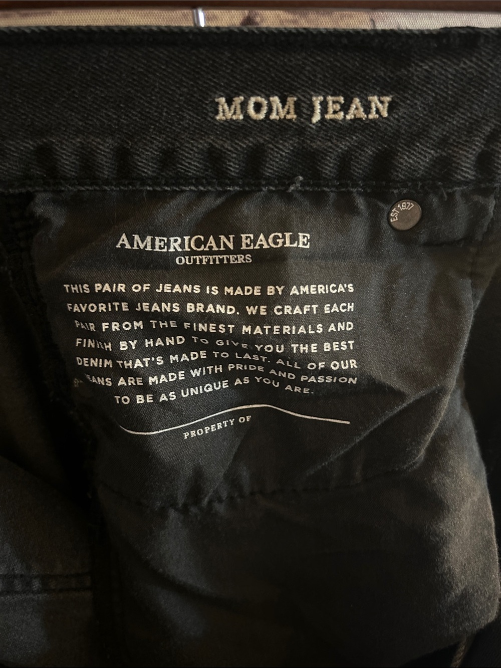 American Eagle Outfitters Black Mom Jeans with Embroidery Size Women’s 12 LONG - Picture 8 of 8